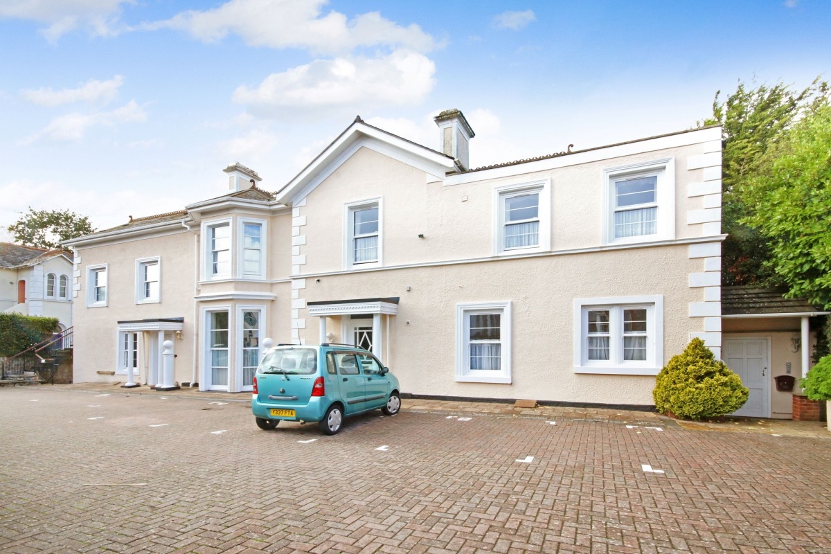Kilverstone Court St Margarets Road Property for Sale in Torquay John