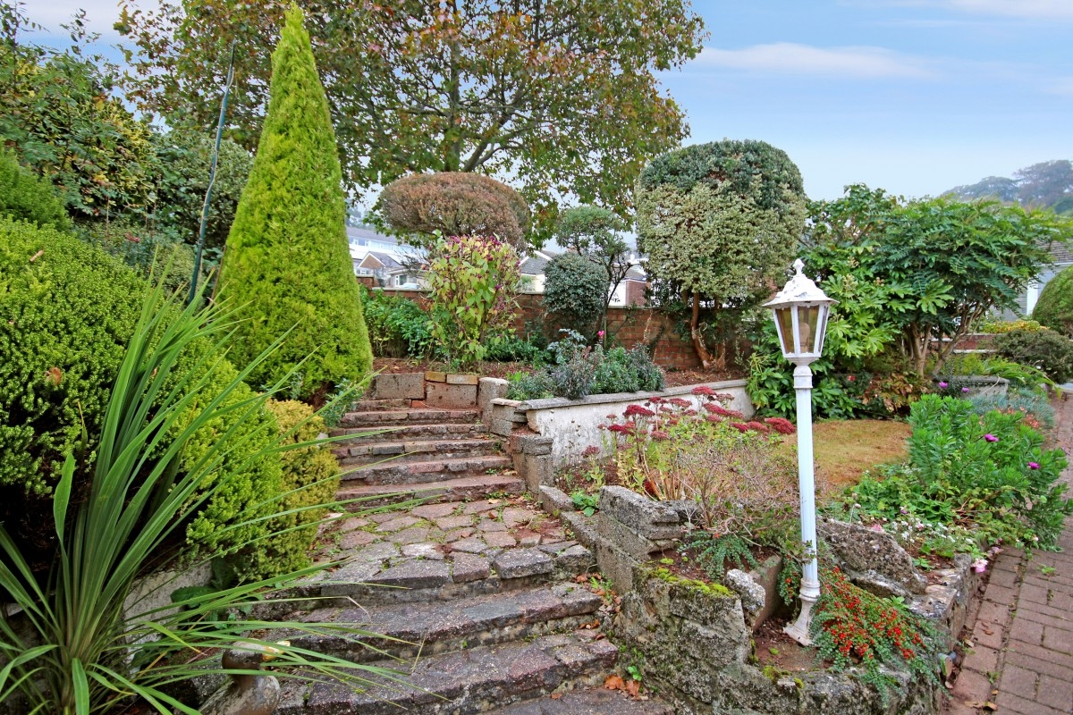 Peasland Road Property For Sale In Torquay John Couch The Estate