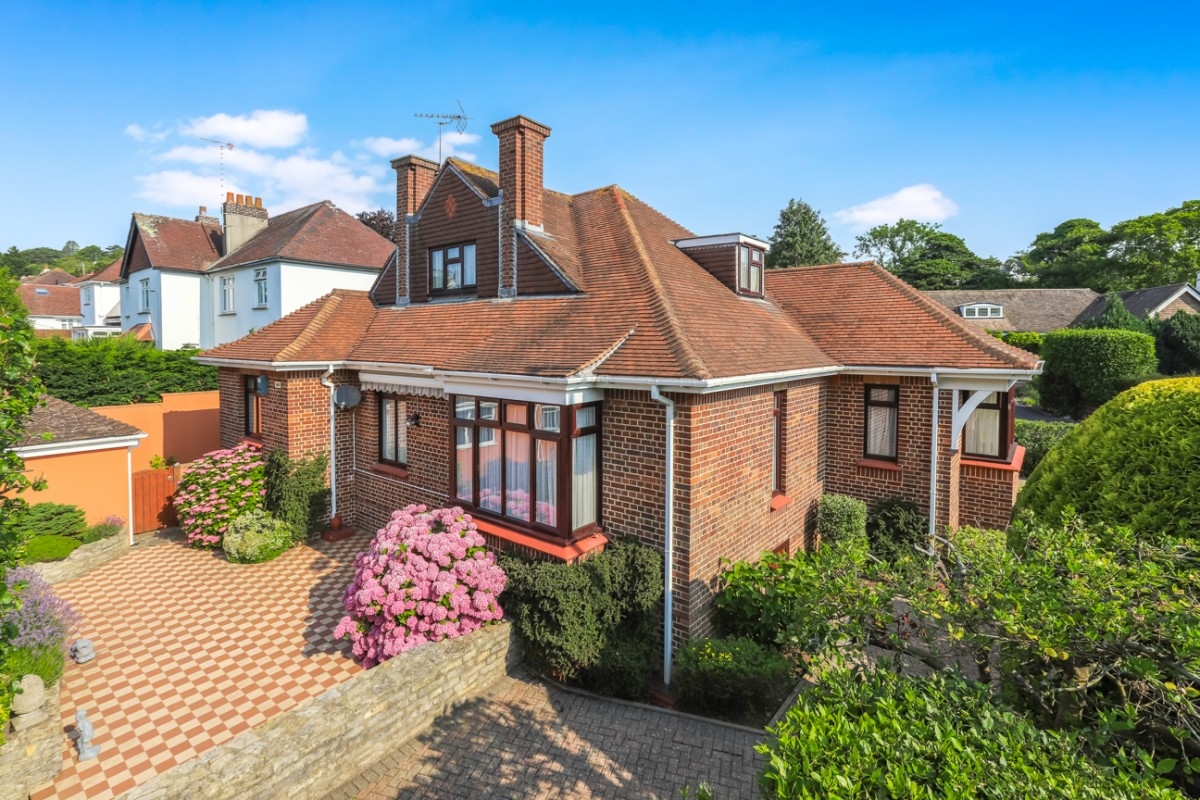 Wellswood Avenue Property for Sale in Torquay John Couch The Estate