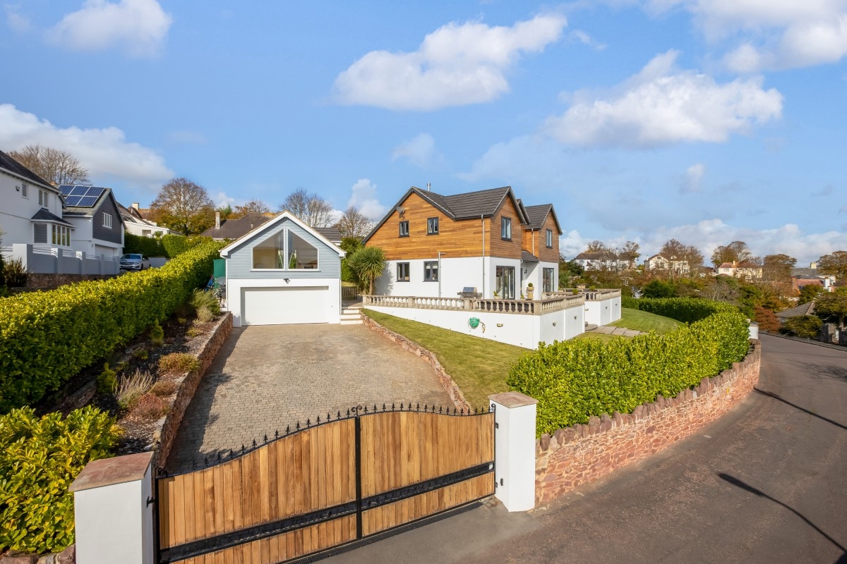 Mead Road Property for Sale in Torquay John Couch The Estate Agent