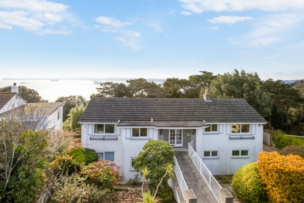 Kilmorie Close Property for Sale in Torquay John Couch The Estate Agent offering Quality