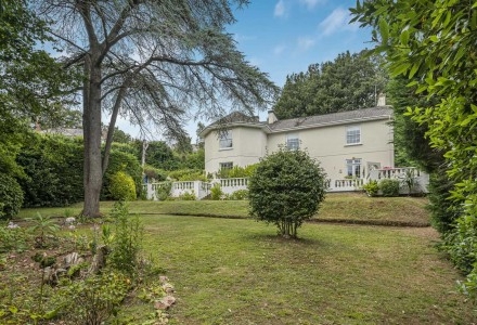 Woodlands Braddons Hill Road East